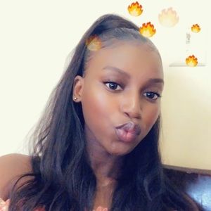 Meet your Posher, Fatima